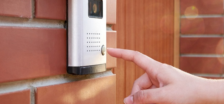 apartment door buzzer installation in East Los Angeles